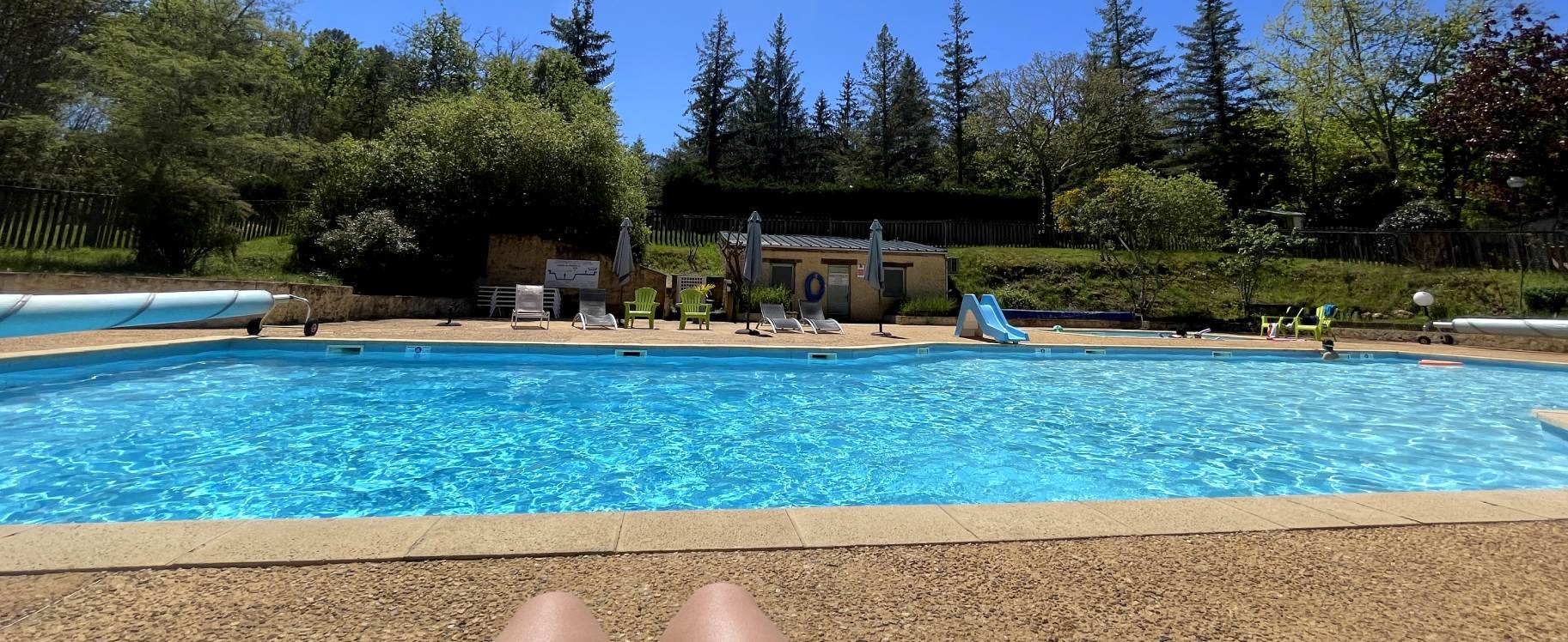 Profitez de la piscine pendant votre week-end en Périgord noir, Dordogne